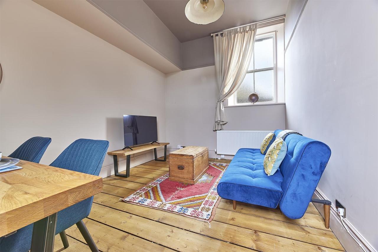 Host & Stay - The Old Courtroom Flat 앰블 외부 사진